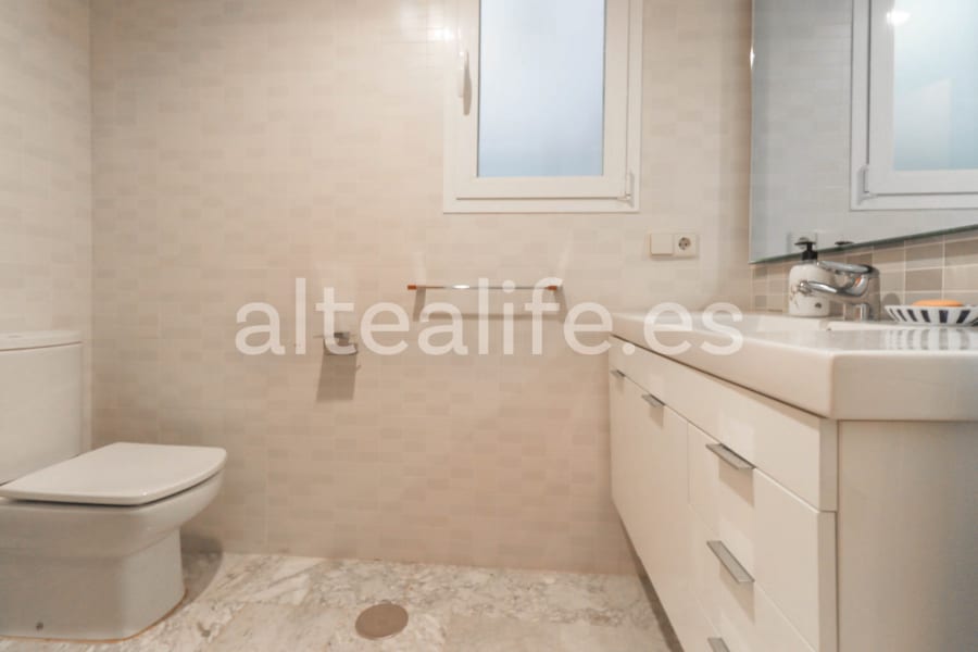 Apartamento en Primera Linea en la zona del Puerto de Altea (19/23)