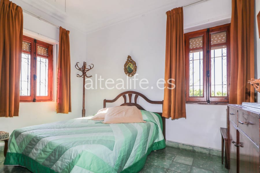 Villa con Piscina y Pista de Tenis en La Olla de Altea | 3 Parcelas y Vistas al Mar (21/30)