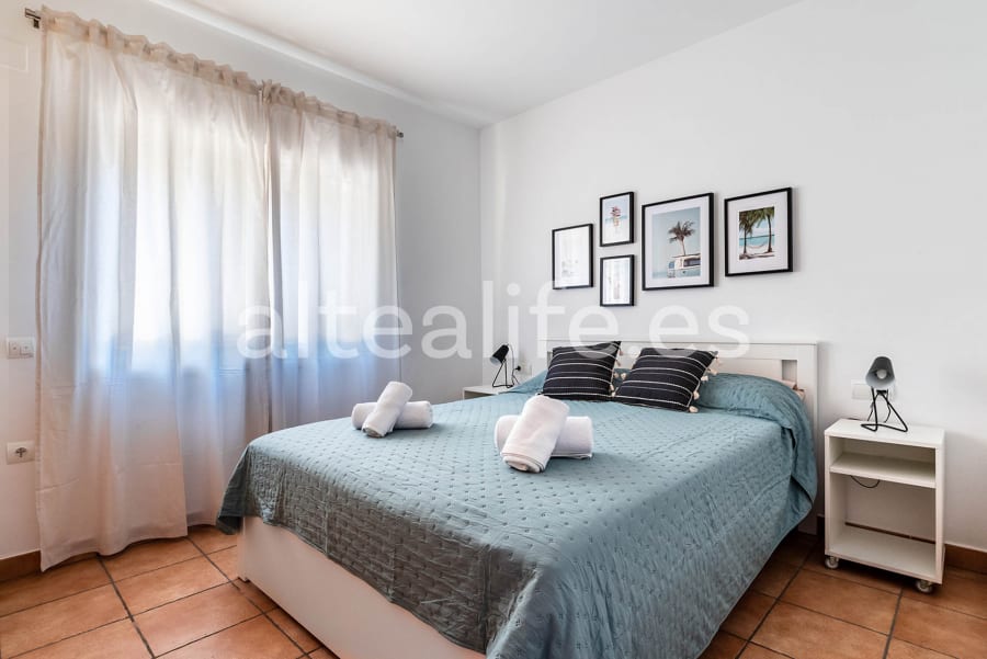 Apartamento con Piscina en la zona de Bello Horizonte (13/30)