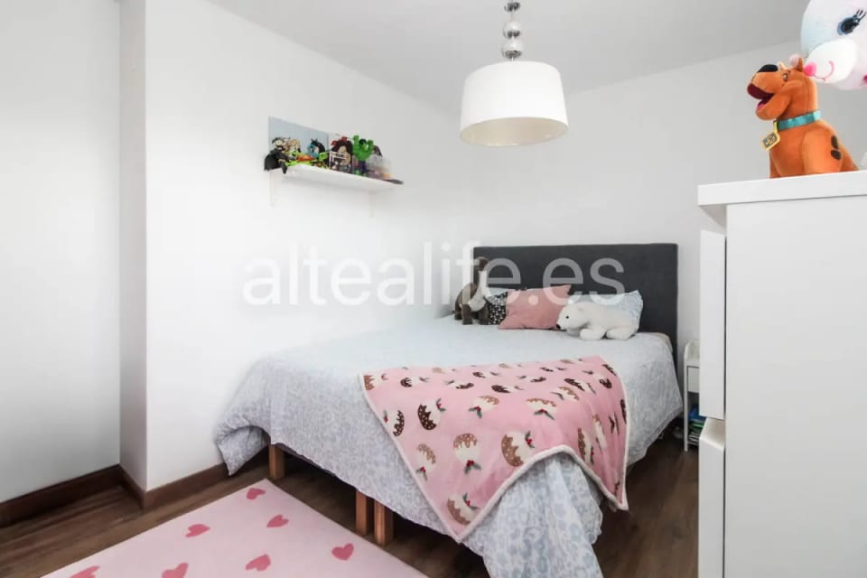 Amplio Apartamento Reformado en Garganes Altea (29/30)