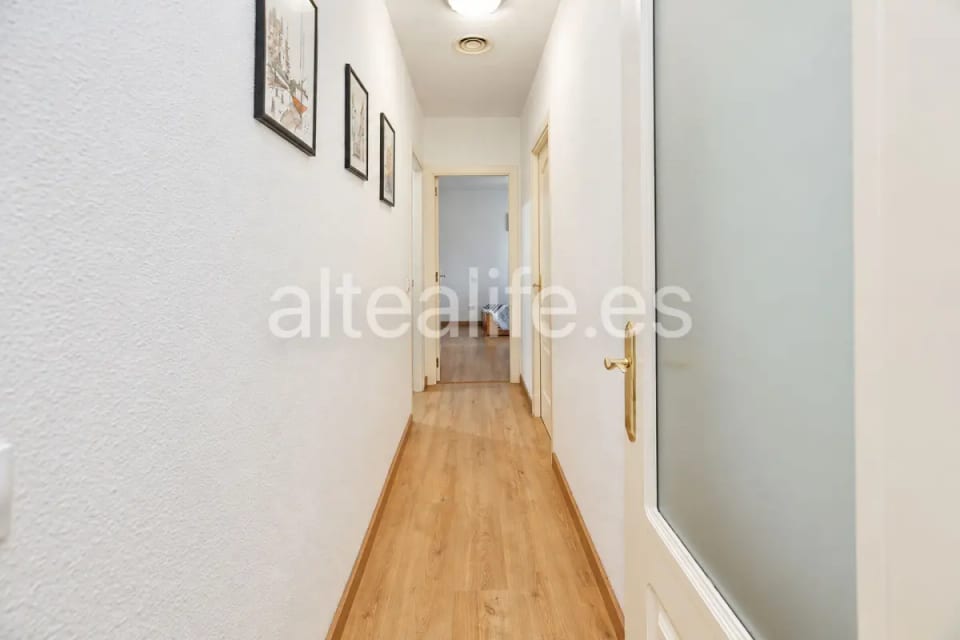 Apartamento con Jardín Privado, Garaje y Piscina Comunitaria en Garganes Altea (20/30)
