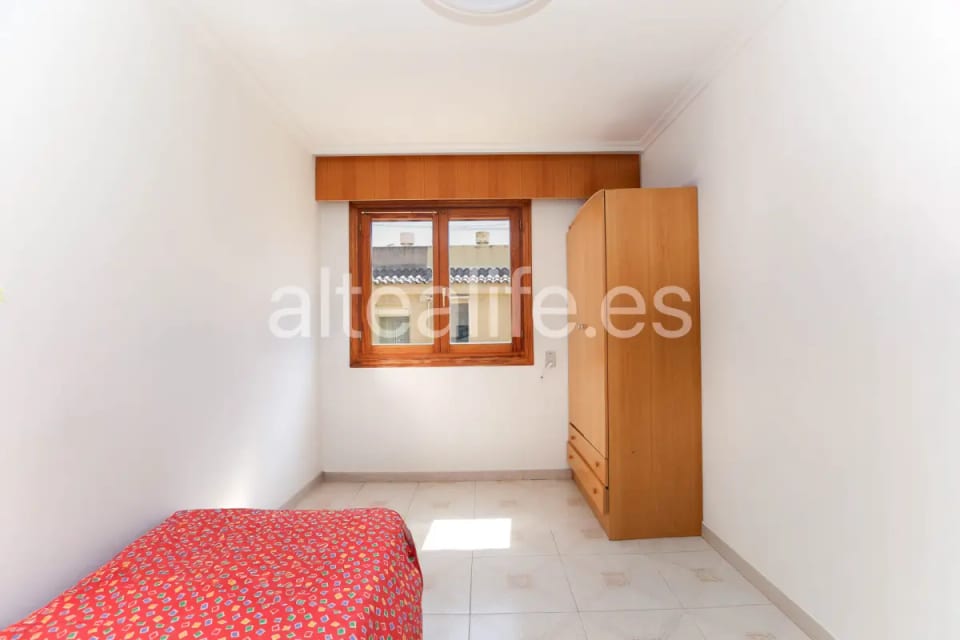 Apartamento Amplio en Venta en el Centro de Polop con Ascensor y Balcones (30/30)