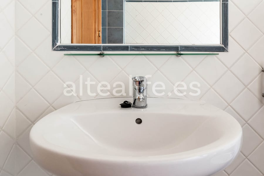 Apartamento con Piscina en la zona de Bello Horizonte (19/30)