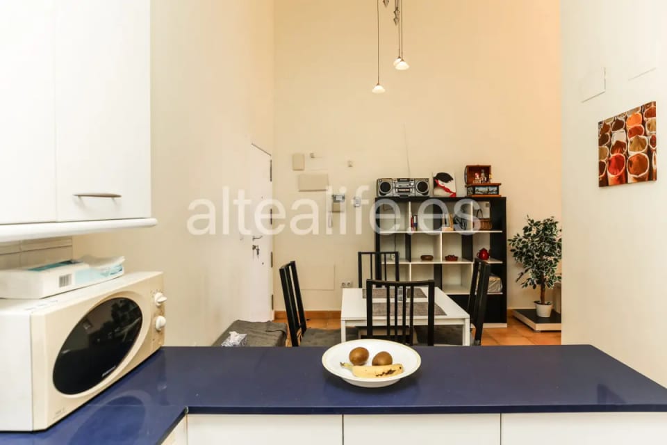 Apartamento con vistas al mar en Isla de Altea | Terraza, garaje y piscina (14/28)