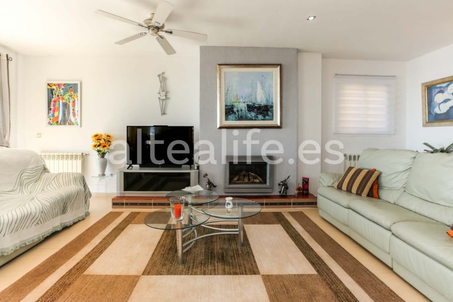 Villa con Piscina Privada y Vistas al Mar en Sierra de Altea (20/30)