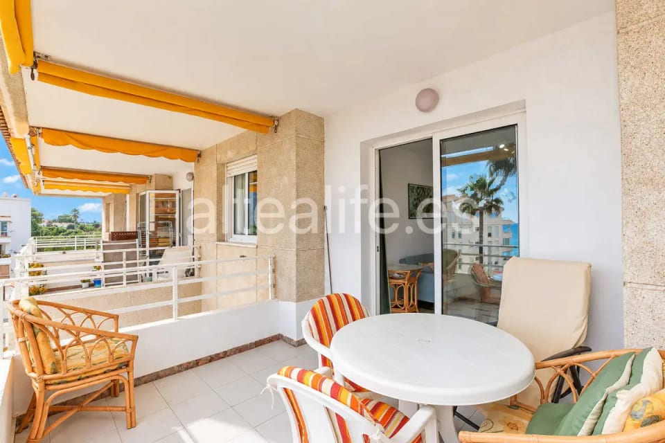 Apartamento con Vistas Frontales al Mar en el Puerto de Altea (7/30)