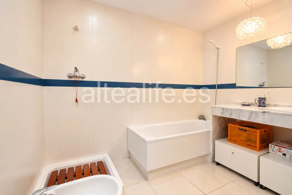 Dúplex con Terrazas, Trastero y Garaje en la zona de Piteres (16/30)
