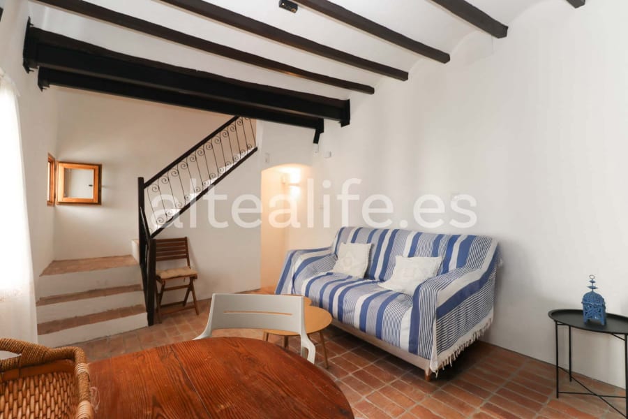 Casa de Pueblo Reformada y con Terraza en el Casco Antiguo (7/30)