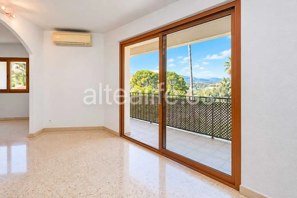 Apartamento en Esquina con Terraza, Garaje y Trastero en el casco antiguo de Altea (6/30)