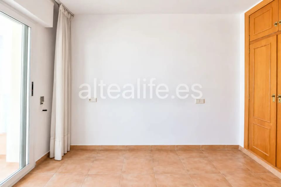 Larga Estancia | Apartamento en Primera Línea de Mar en la zona de Cap Negret (19/30)