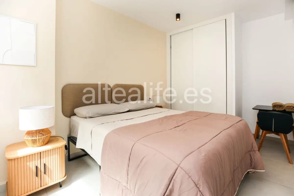 Apartamento con Garaje y a 2 minutos de la Playa en el centro de Altea (17/30)