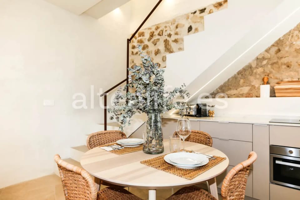 Casa de Pueblo Reformada en Venta en Altea Cerca del Mar (11/30)