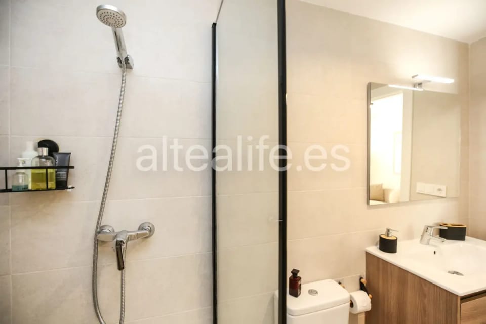 Apartamento con Garaje y a 2 minutos de la Playa en el centro de Altea (22/30)