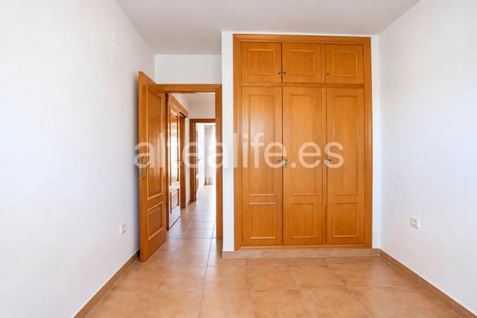 Larga Estancia | Apartamento en Primera Línea de Mar en la zona de Cap Negret (29/30)