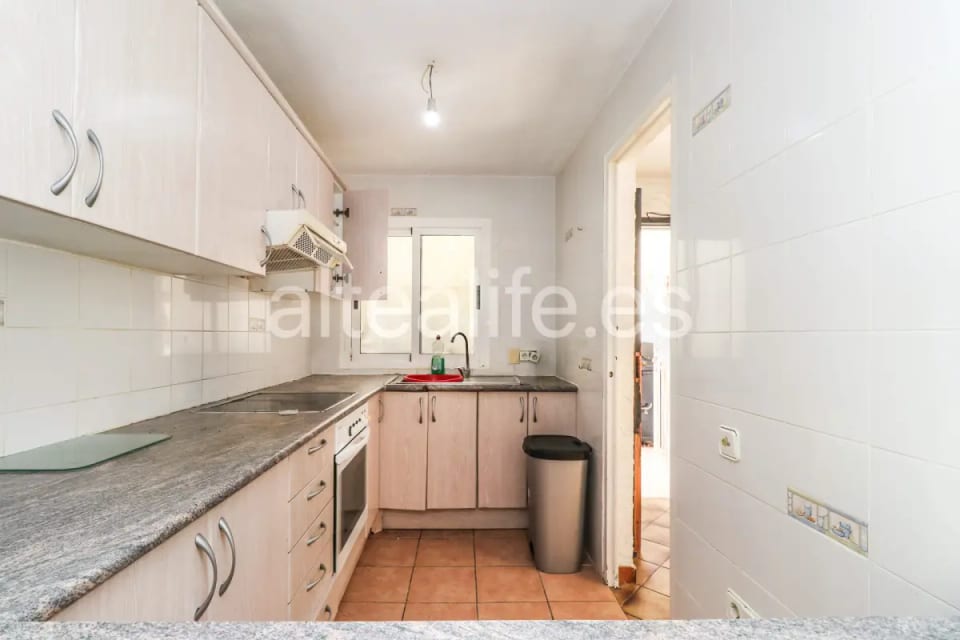 Villa en venta en La Nucía con Piscina privada y Gran Potencial de Reforma (15/30)