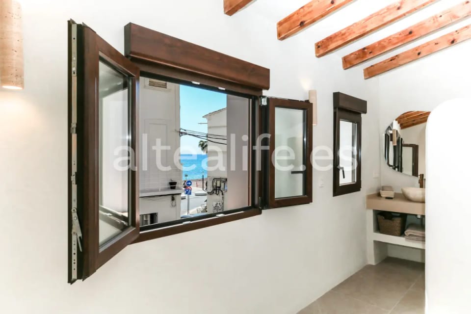 Casa de Pueblo Reformada en Venta en Altea Cerca del Mar (17/30)