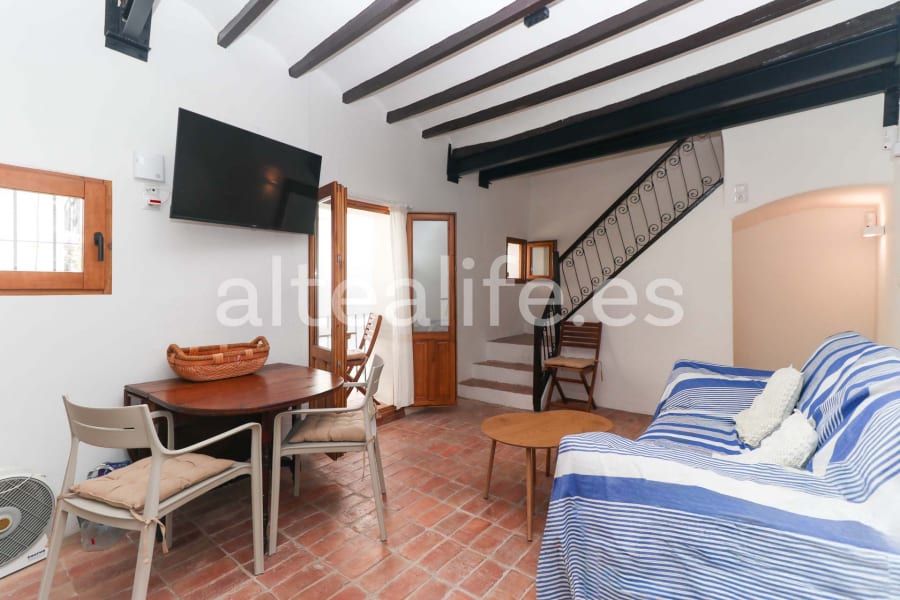 Casa de Pueblo Reformada y con Terraza en el Casco Antiguo (6/30)