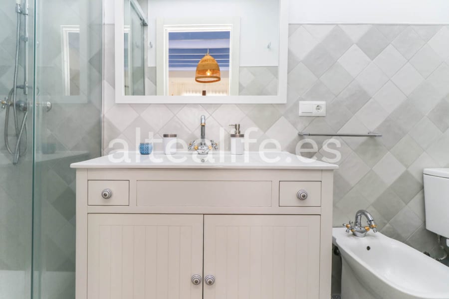 Apartamento con 2 Dormitorios en la zona del Paseo Marítimo (18/20)