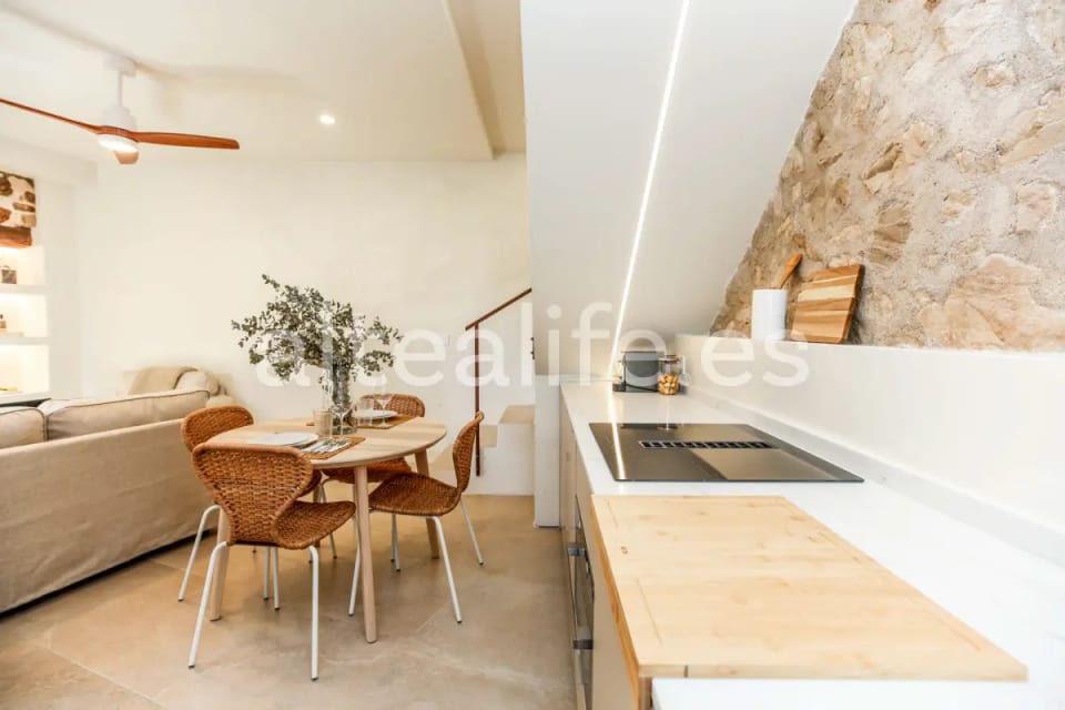 Casa de Pueblo Reformada en Venta en Altea Cerca del Mar (8/30)