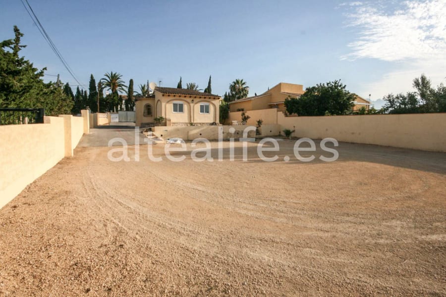 Villa con Apartamento Independiente en la Nucía (28/30)