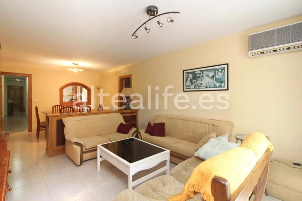 Apartamento con 4 Dormitorios en la zona del Puerto (11/30)