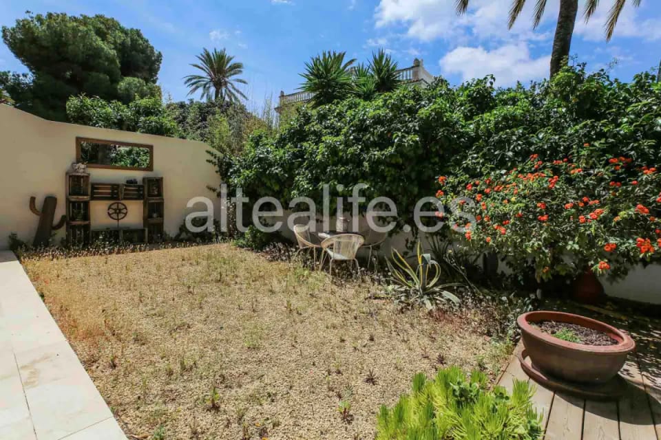 Apartamento Bajo con Jardín Privado en Venta en Garganes Altea (11/30)