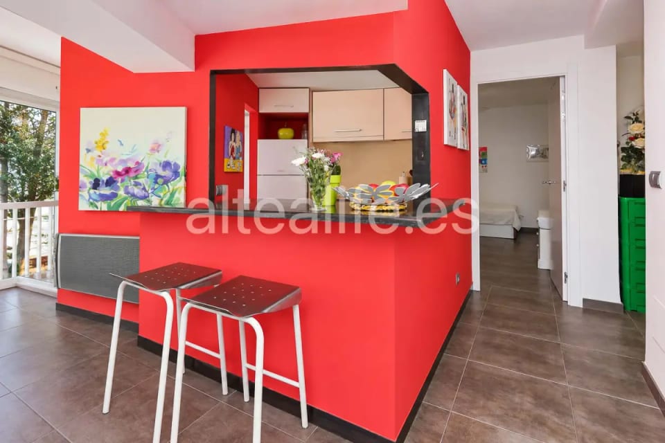 Apartamento reformado en primera línea de playa con parking en Cap Negret Altea (12/30)