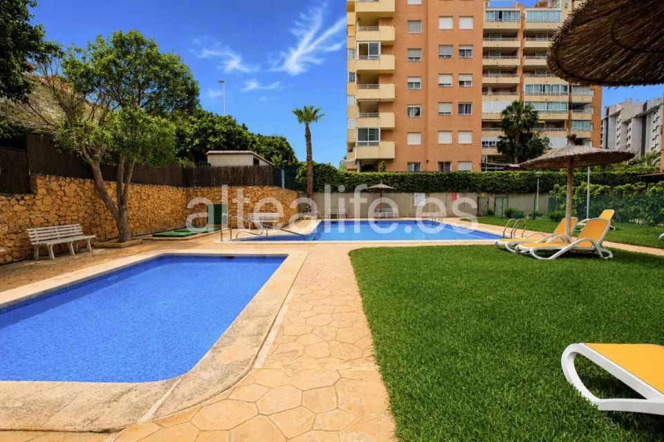Apartamento en Venta en Cala de Finestrat con Terraza, Garaje y Vistas al Mar (5/30)