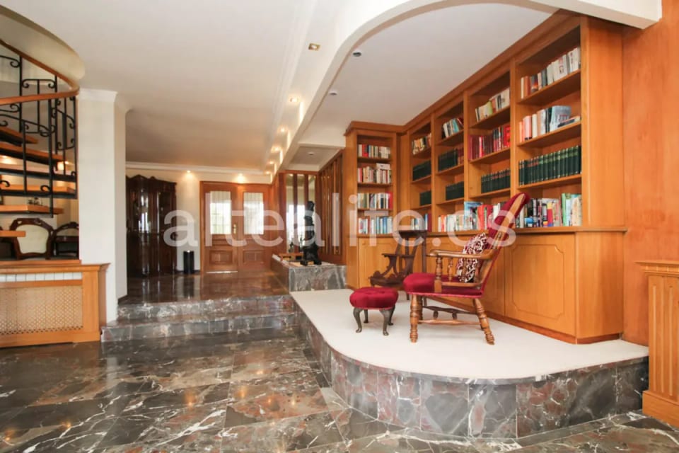 Villa con Piscinas, Vistas y Amplias Terrazas en La Nucía (11/30)