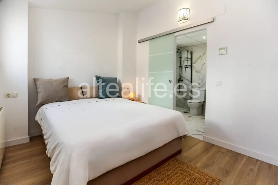 Apartamento en alquiler de corta estancia con terraza y vistas en Sierra de Altea (23/30)