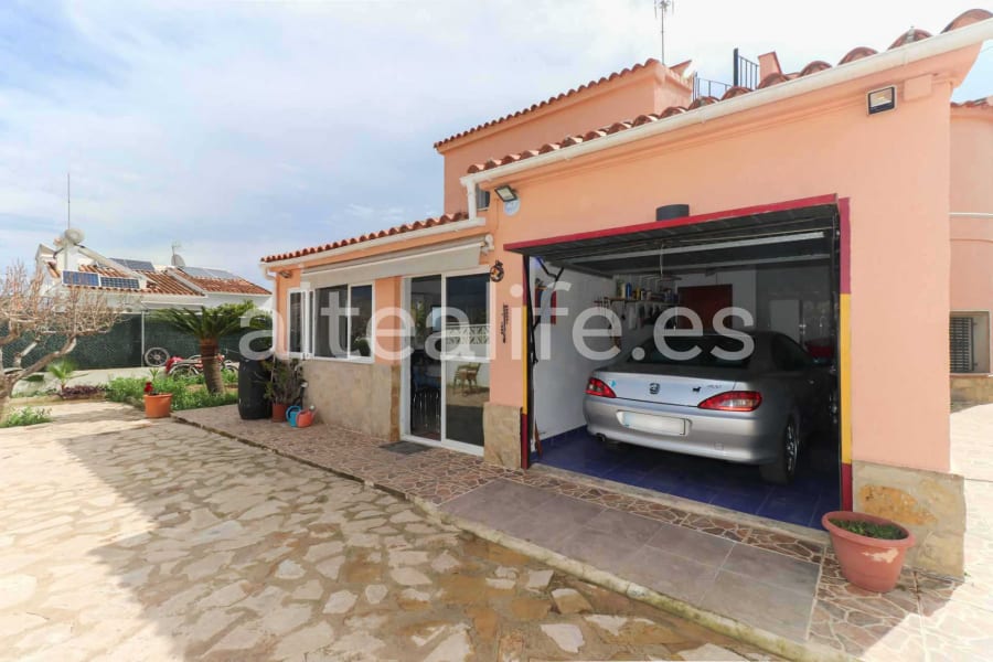 Villa con Parcela y Vistas en la zona de Alfaz del Pi (5/30)