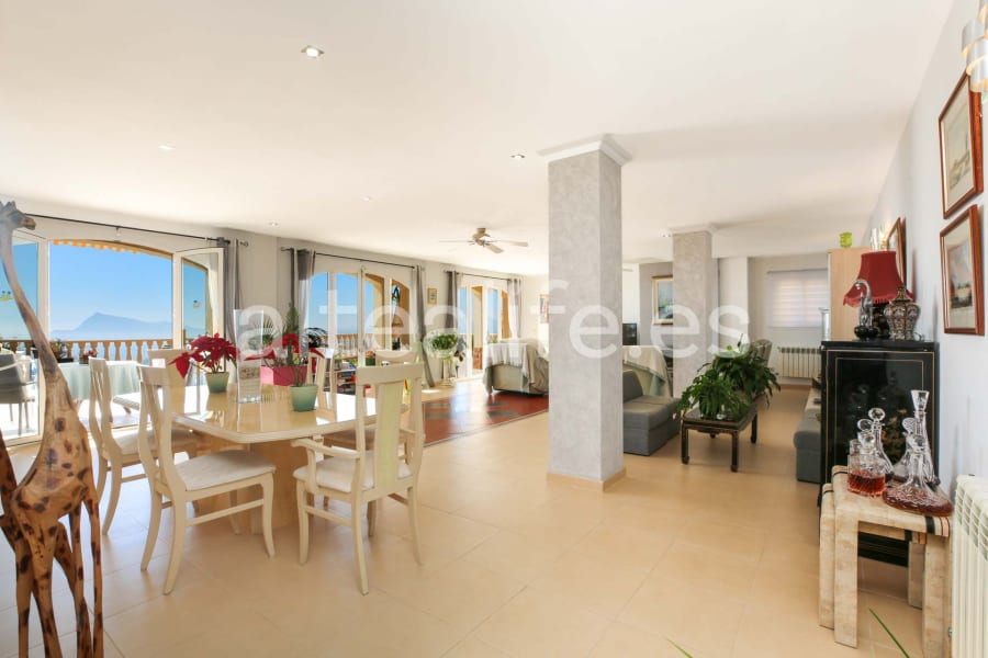 Villa con Piscina Privada y Vistas al Mar en Sierra de Altea (7/30)