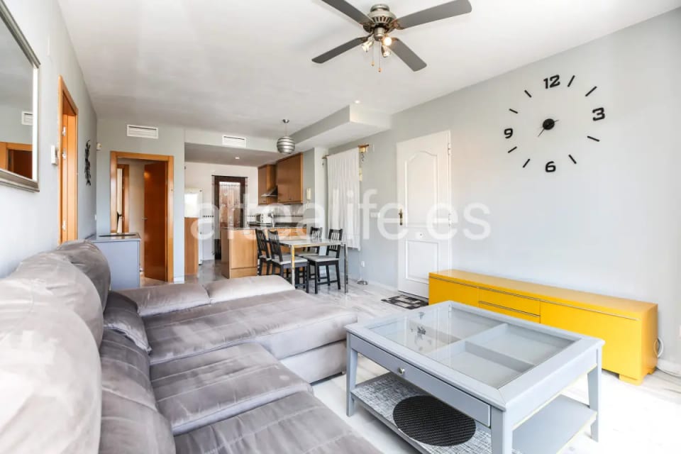 Apartamento en Venta en Cala de Finestrat con Terraza, Garaje y Vistas al Mar (12/30)