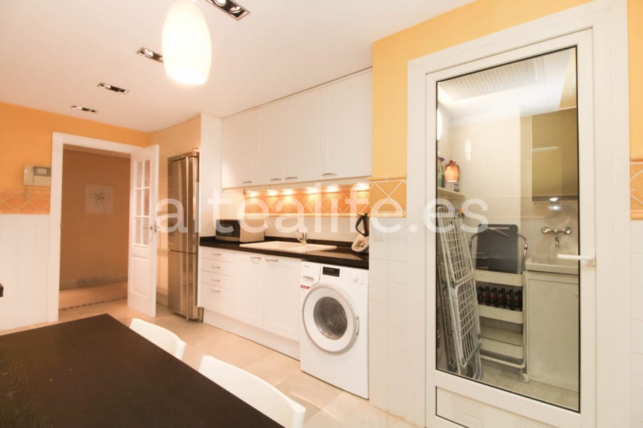 Lujoso Apartamento en Altea Hills: Espacio y Vistas Panorámicas (25/30)