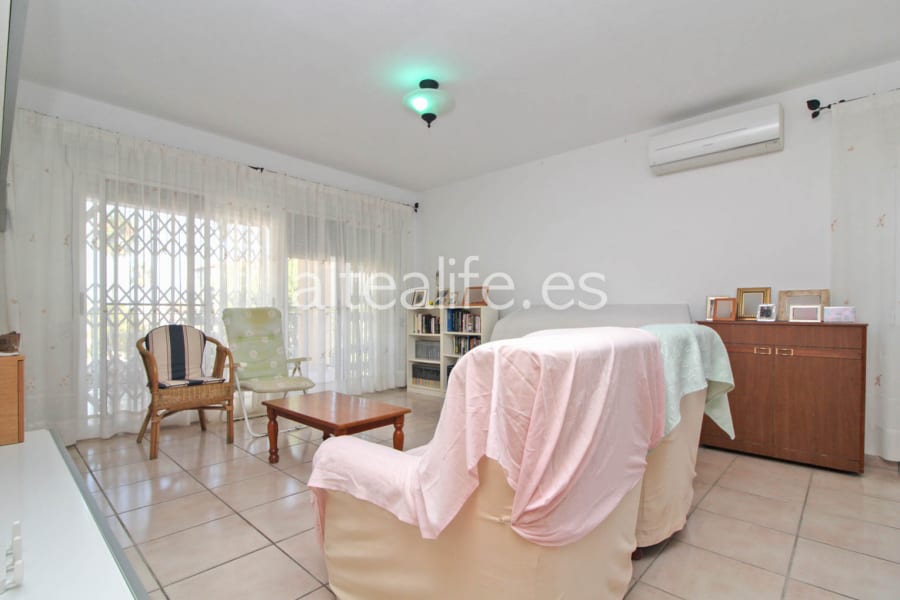 Villa con Jardín y Terrazas en la zona de Bello Horizonte (5/30)