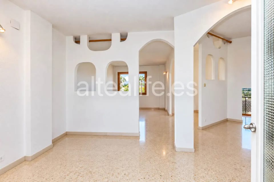 Apartamento en Esquina con Terraza, Garaje y Trastero en el casco antiguo de Altea (17/30)