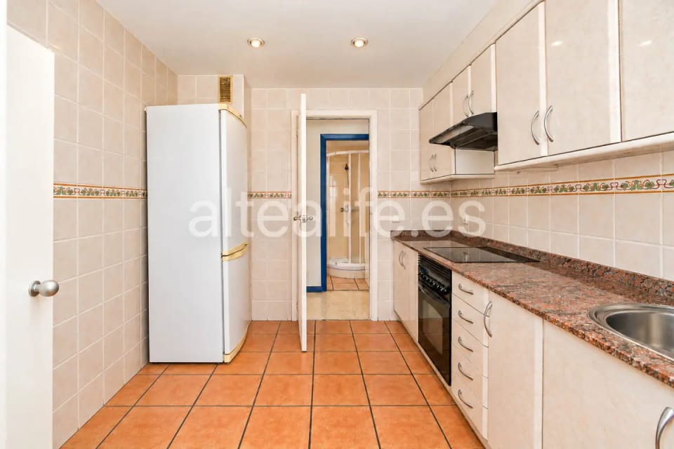 Apartamento en Esquina con Terraza, Garaje y Trastero en el casco antiguo de Altea (28/30)