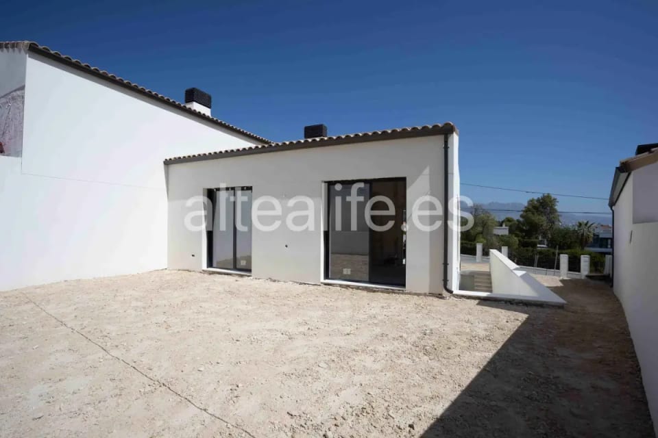 Villa Contemporánea de Obra Nueva en La Nucía con 3, 4 o 5 Dormitorios (19/30)
