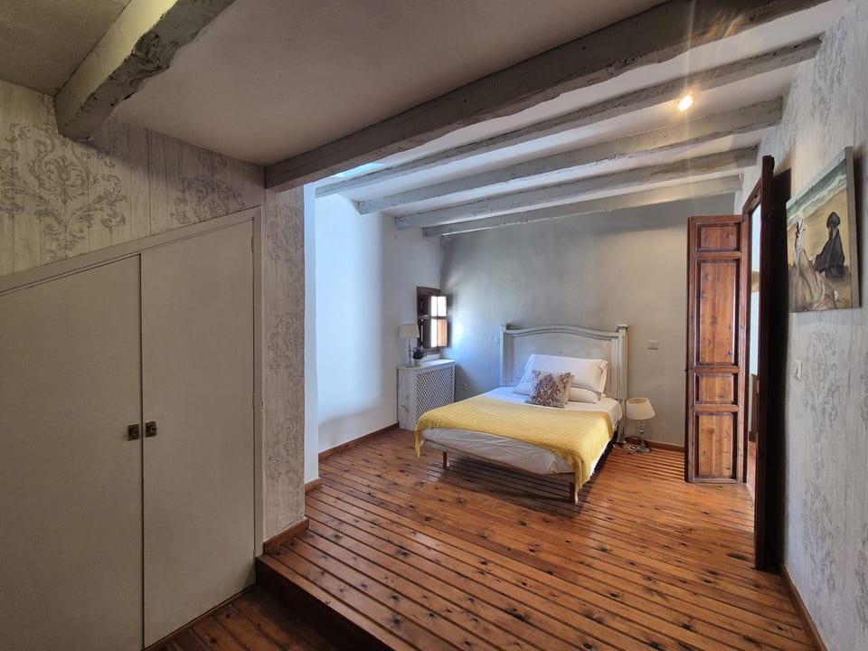 Charming Townhouse in the village (12/15)