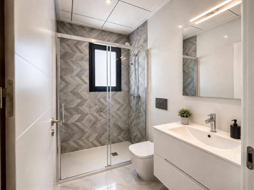 New villa with high standard (10/15)