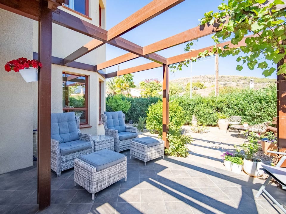 Semi-detached Home close to DnsCB (13/15)