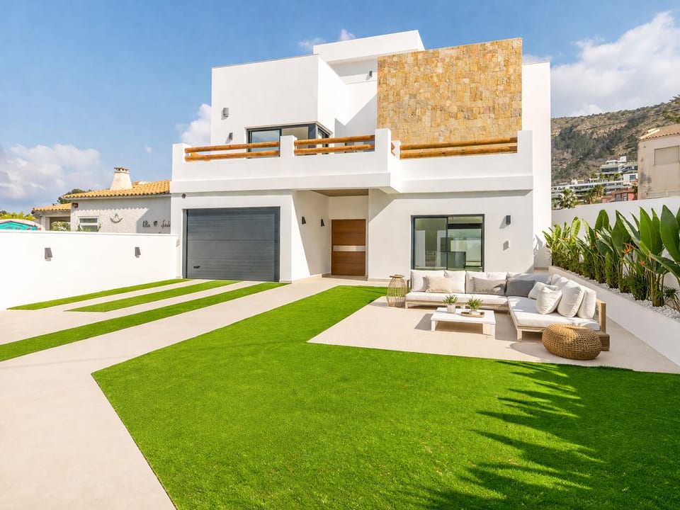 Contemporary Luxury & Sustainability – Exclusive Villa Near Albir Center (5/15)