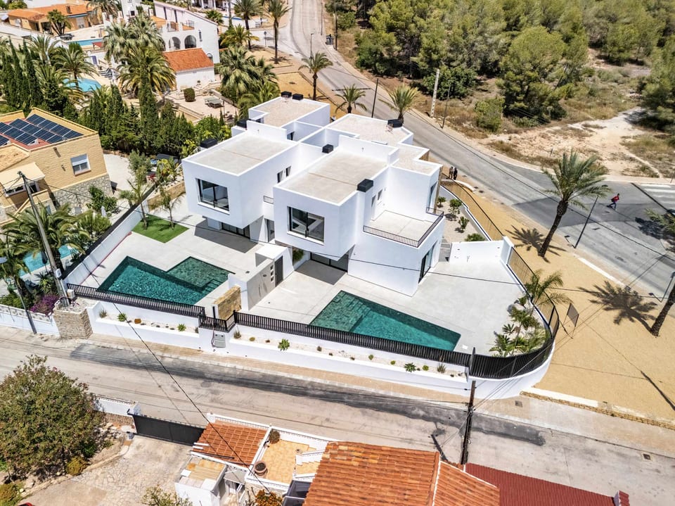 New Build Villa (14/15)