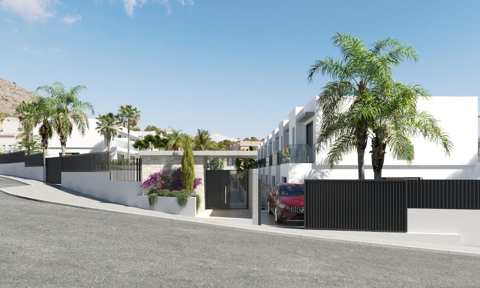 Brand New Development in Sierra Cortina (10/14)