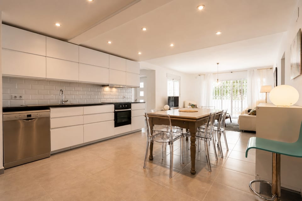 Spacious Family Home (14/15)