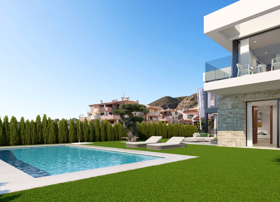 Villa in Sierra Cortina KEY READY with basement (11/13)