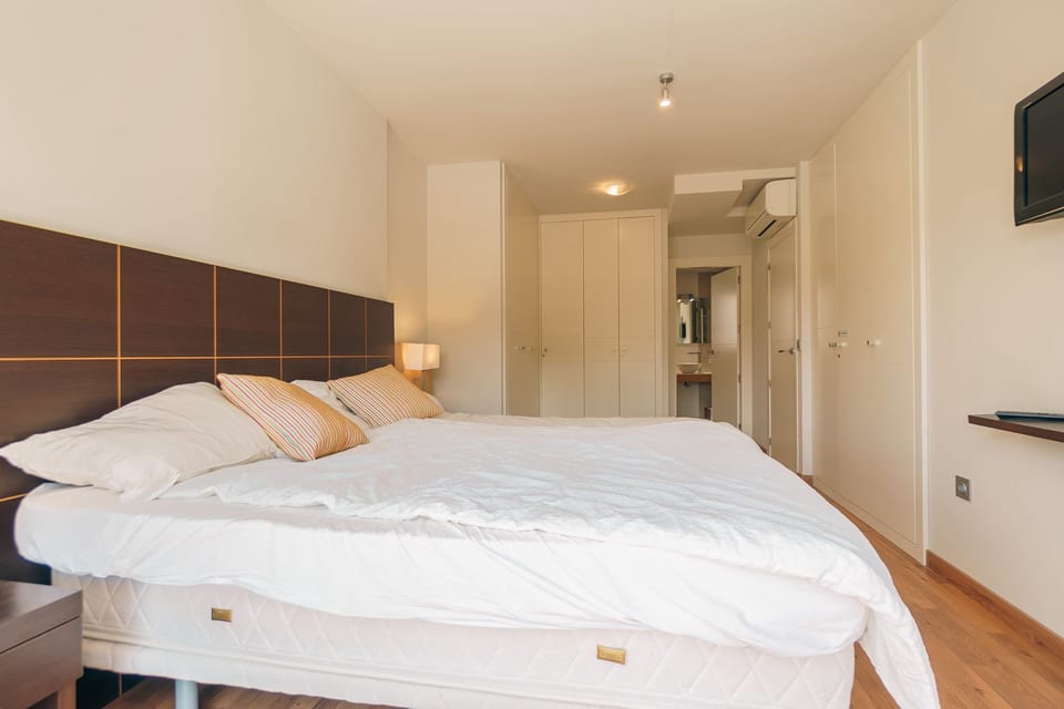 Modern detached villa (11/15)