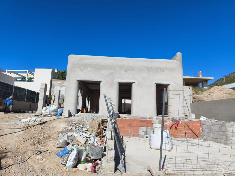 Ibiza-inspired villa (6/13)
