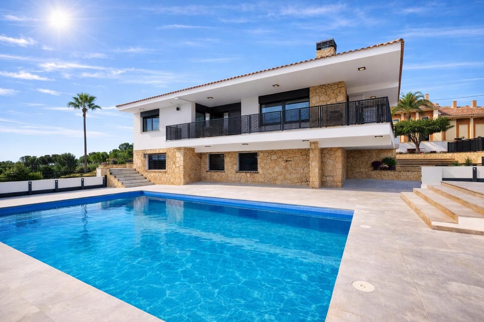 Representative Villa in La Nucia (15/15)