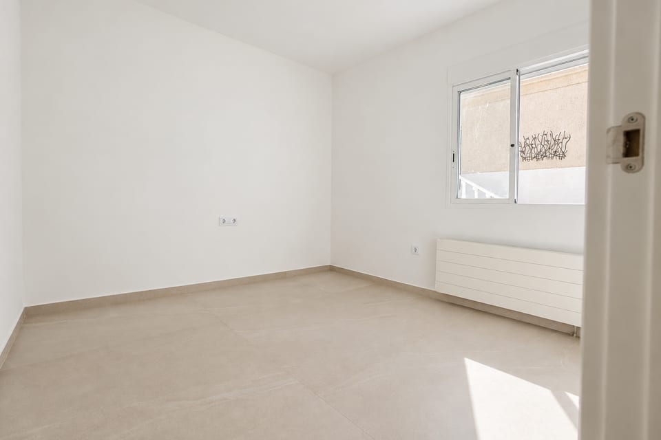Villa with a Private Pool in Albir (15/15)